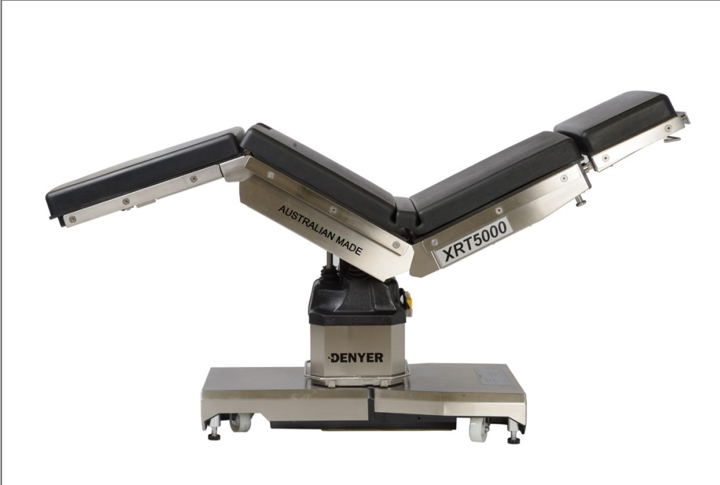 Denyers XRT5000 Operating Table